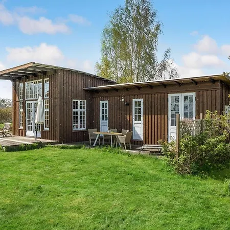 Two-bedroom In * Faxe